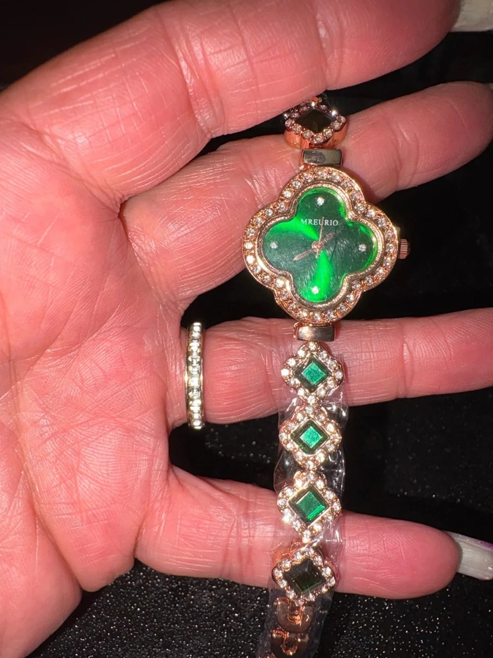 Watch-Emerald Green simulated 4 Leaf Clover Rose Gold Watches, Diamond like Brac